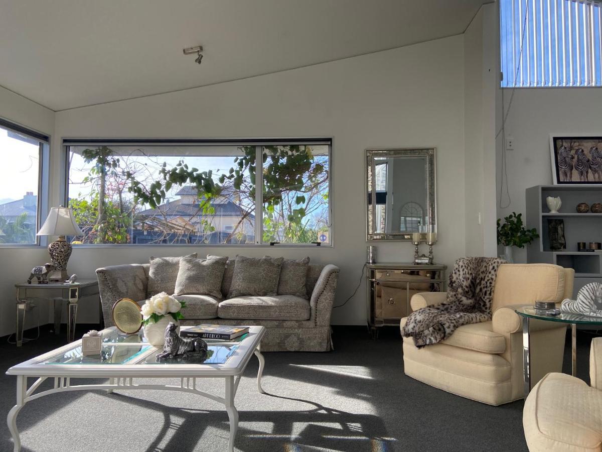 Maison Blue - Chic Inner City Townhouse Napier Εξωτερικό φωτογραφία