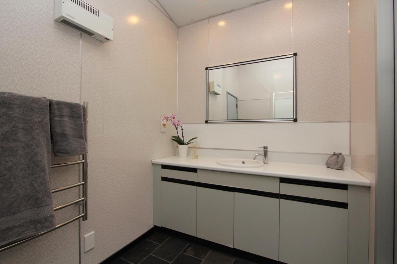 Maison Blue - Chic Inner City Townhouse Napier Εξωτερικό φωτογραφία
