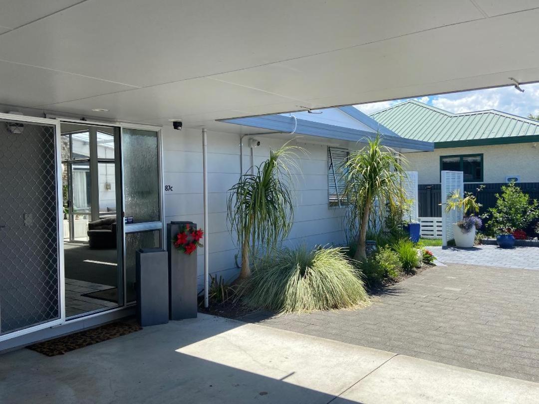 Maison Blue - Chic Inner City Townhouse Napier Εξωτερικό φωτογραφία